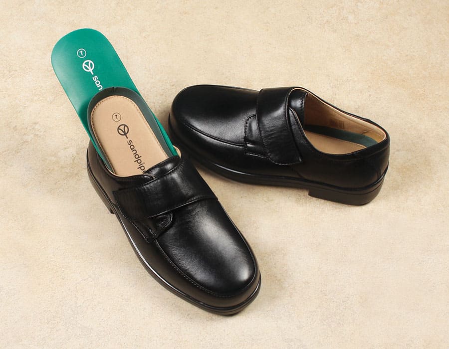 Terry Mens Extra Wide Shoes from Sandpiper image