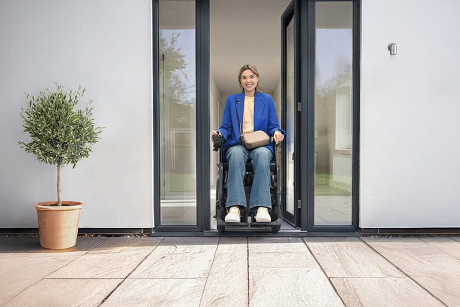 DHCare have introduced the new AVIVA RX10 rear wheel drive power chair